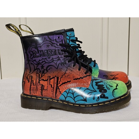 Handpainted Dr Martens Boots by Jeantrix OOAK Art To Wear Wmns 9 Mens 8 EUC - Picture 3 of 10